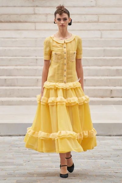 Look 33